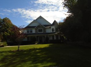 13 Dumplin Hill Ln, Huntington, NY 11743