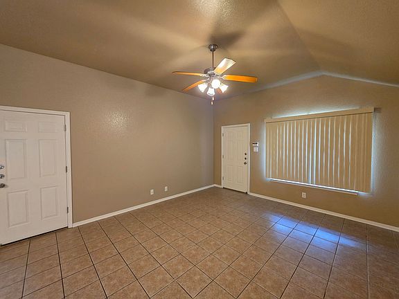 4th image of 4900A Heather Ln