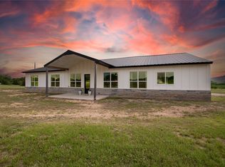 720 County Road 2337, Lampasas, TX 76550