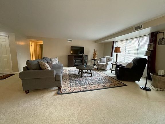 3rd image of 3 Alta Vita Dr APT 504