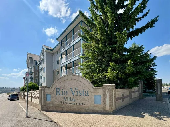 75 N 1st Ave S #208, Lethbridge, AB T1J 4R2