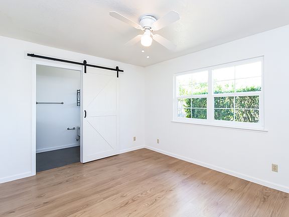 4th image of 2913 Angel Ct