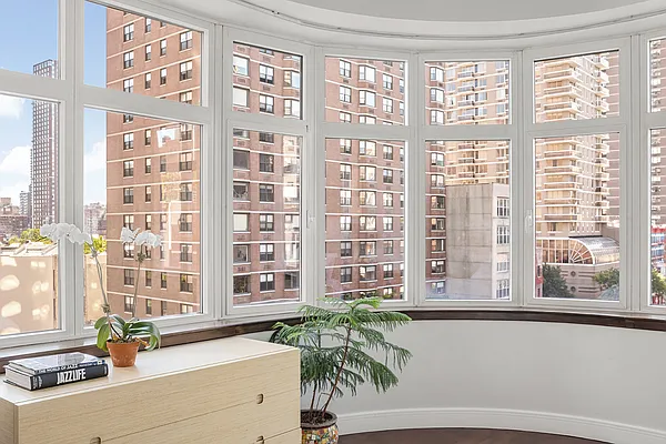 Sold by Compass | media 8