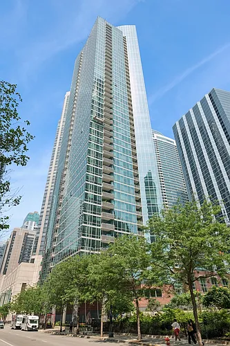 505 N McClurg Ct #1401 Photo 1
