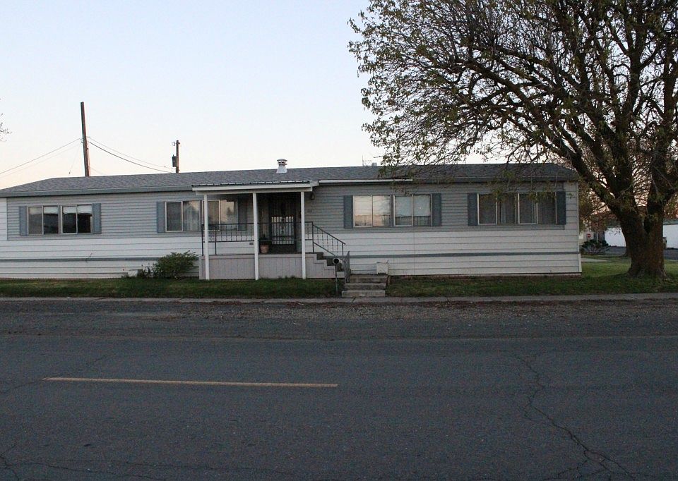 1st image of 124 N 4th St