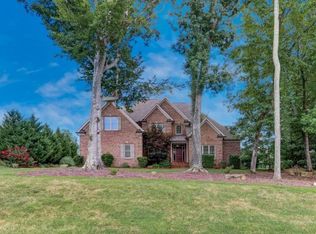 1478 Bethan Dr, Summerfield, NC 27358