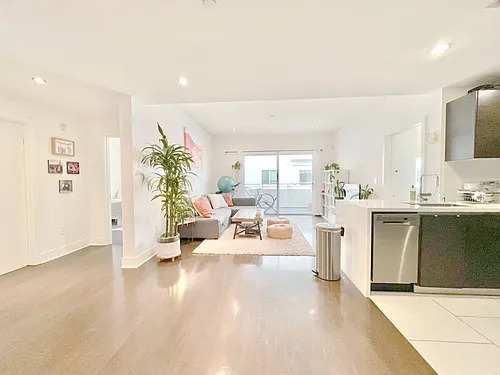1700 Sawtelle Blvd Photo 1