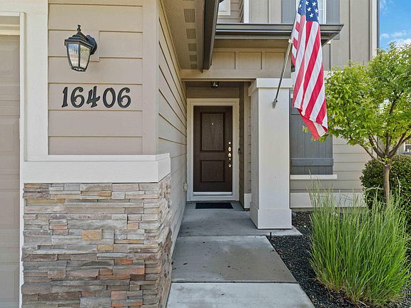 4th image of 16406 N Greens Ct