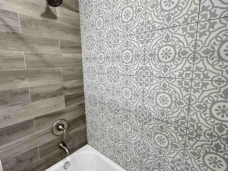 Full Bathroom with Bathtub