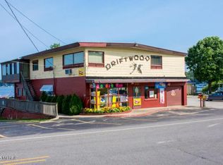 94370 County Road 690, Dowagiac, MI 49047