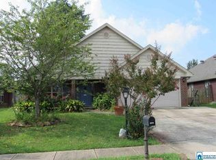 2074 Edgewood Dr, Moody, AL 35004