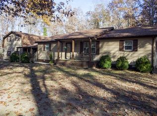 116 Deerfield Rd, Normandy, TN 37360