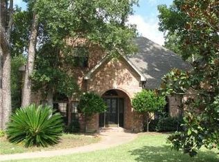 7910 King Arthur Ct, Spring, TX 77379