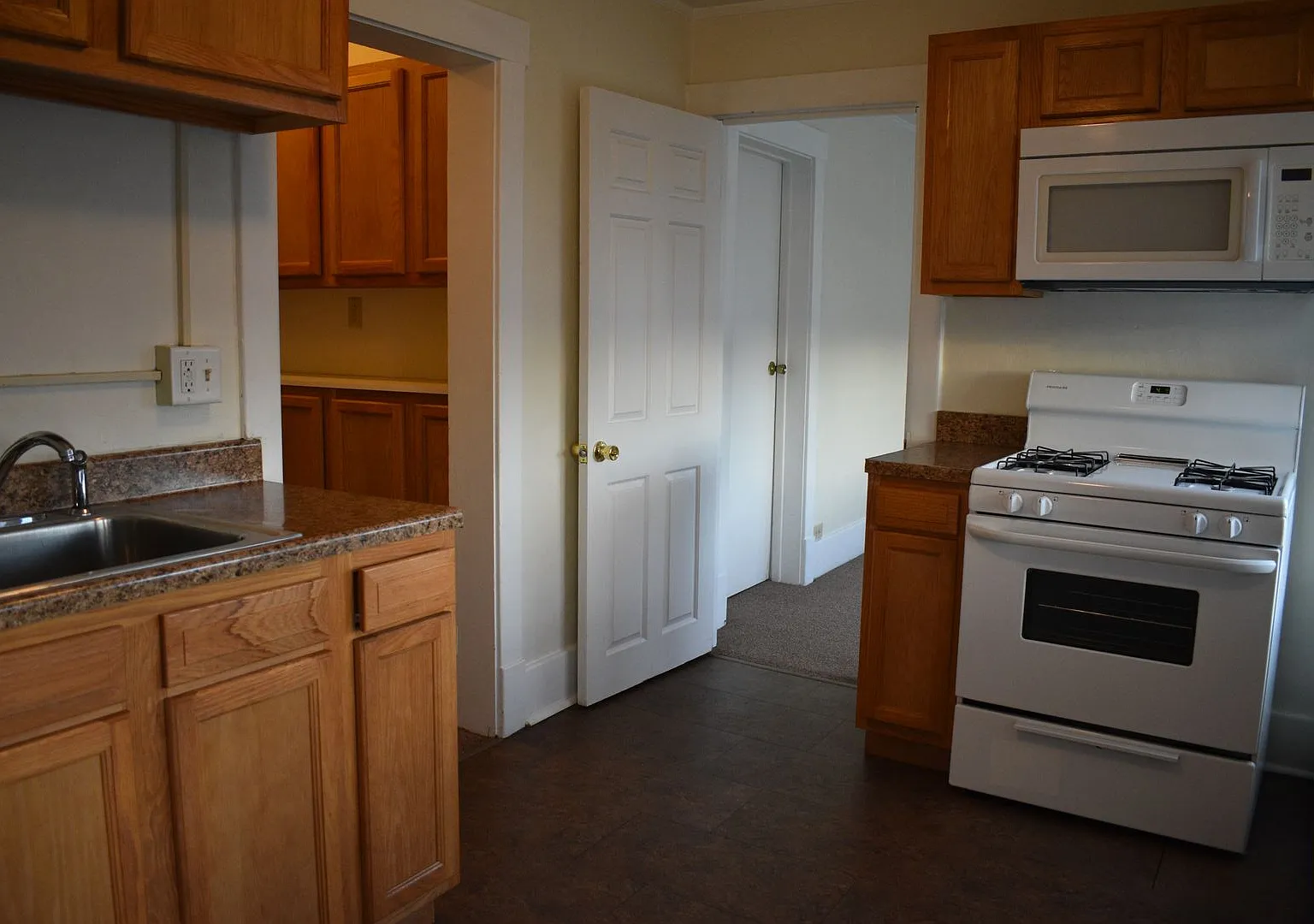 726 Ch — Photo 4
