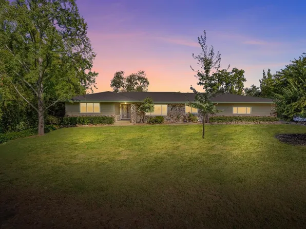 9035 Eden Oaks Ave, Orangevale, CA 95662