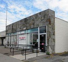 1st image of 146 Main St