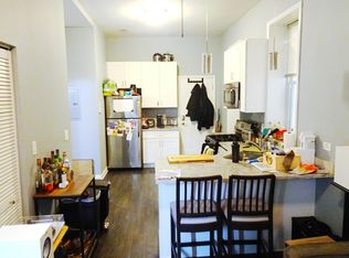 1300 N Greenview Ave #1W, Chicago, IL 60642