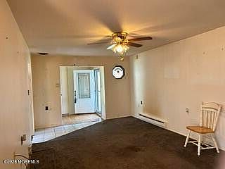 3rd image of 10 Robinson Road