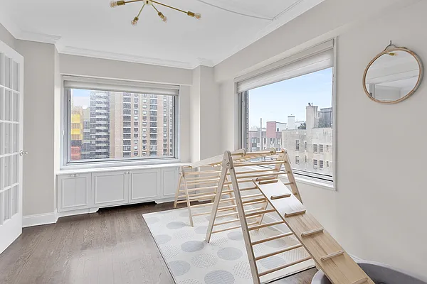 Rented by Oxford Property Group | media 6