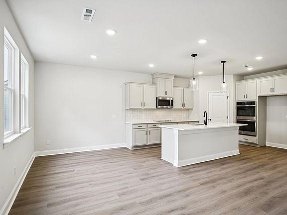149 Emeline Way, Homesite 22 Interior Image 7