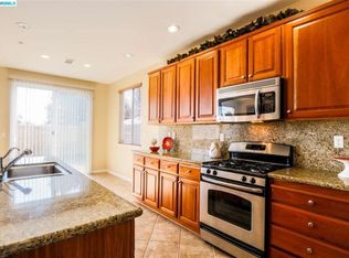 2372 Tamalpais Ave, Brentwood, CA