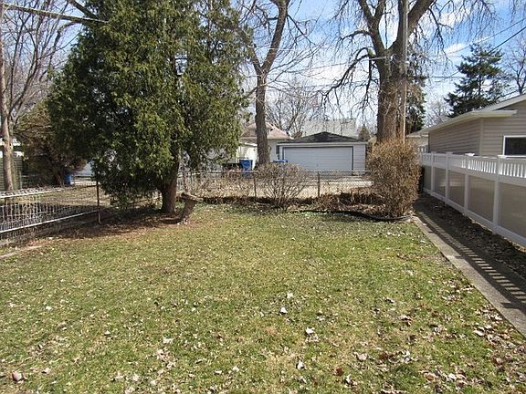 3rd image of 3637 N Osceola Ave