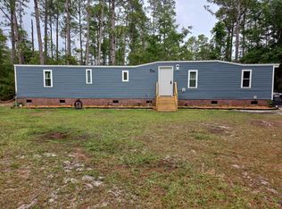 301 Bluebird Rd, Southport, NC 28461