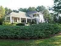 1st image of 105 Meadow Woods Ln