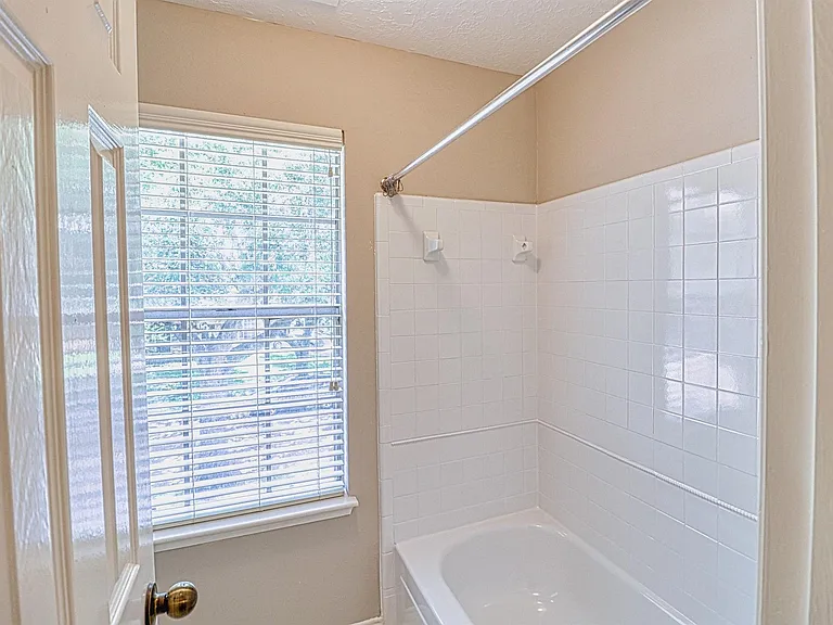 427 Birch Hill Dr — Photo 26