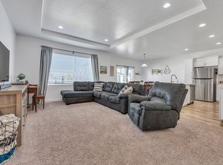 146 E Paradise Ct, Saratoga Springs, UT 84045