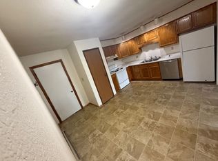 1200 N Point Dr #B5-B8, Stevens Pt, WI 54481
