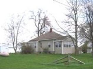 8842 Ottawa Lake Rd, Ottawa Lake, MI 49267