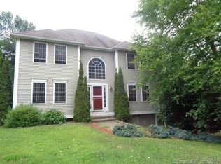 14 Ethan Allen Rd, Litchfield, CT 06759