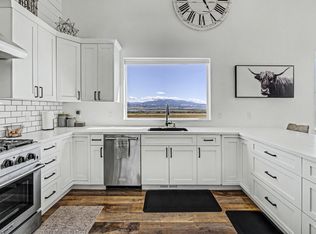 8 Wall St, Townsend, MT 59644