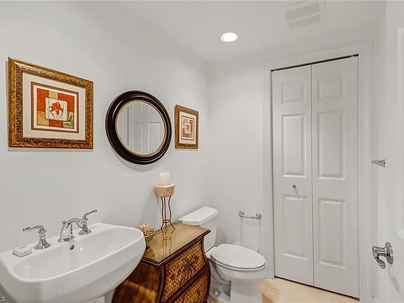 3rd image of 23540 Via Veneto Blvd Unit 804