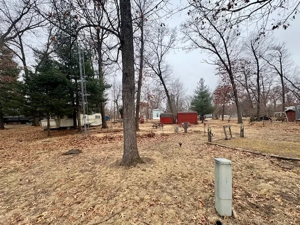 8/50&51 Woodhaven Dr E, Sublette, IL 61367