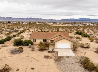 3856 N Glen Canyon Rd, Golden Valley, AZ 86413