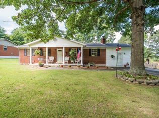51 Charles Ave, Stanton, KY 40380