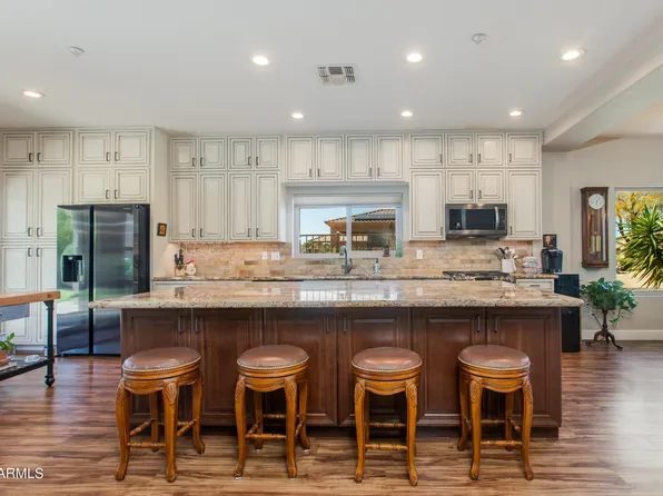9247 E BROKEN ARROW Drive, Scottsdale, AZ 85262
