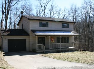 7901 Rolling Hills Dr, Athens, OH 45701