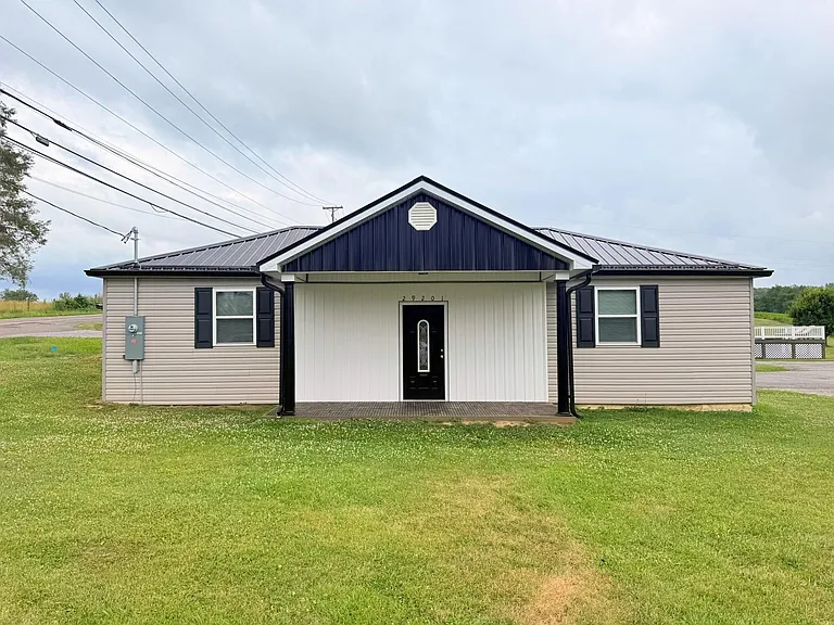 29201 Lee Hwy — Photo 1