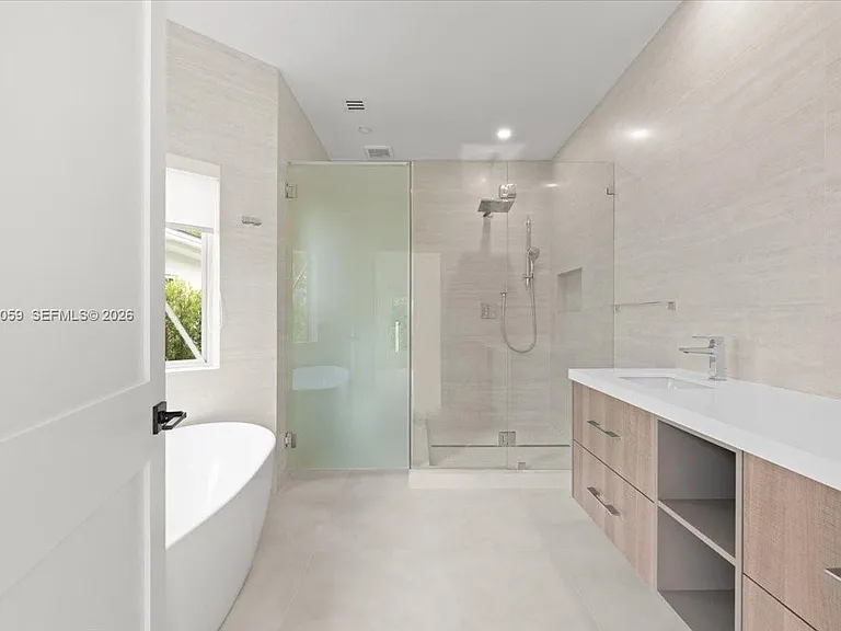1213 Andora Ave — Photo 12