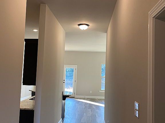 4th image of 9523 Crimson Pointe Cir