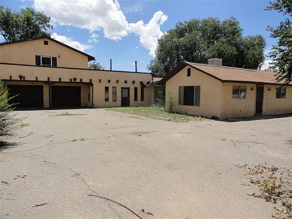 2nd image of 415 Calle Onate