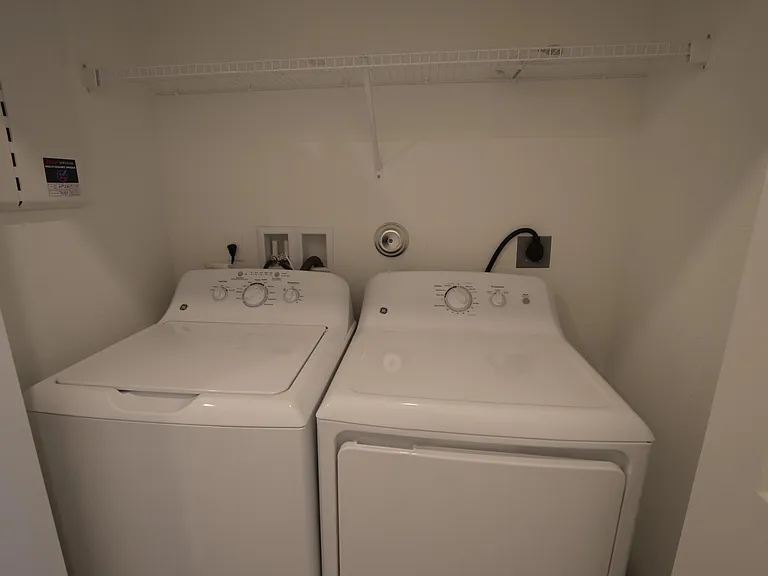 206 SE Woodbark St #206 — Photo 12