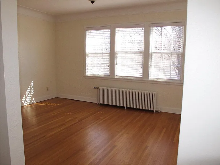 The Randolph Flats — Photo 16