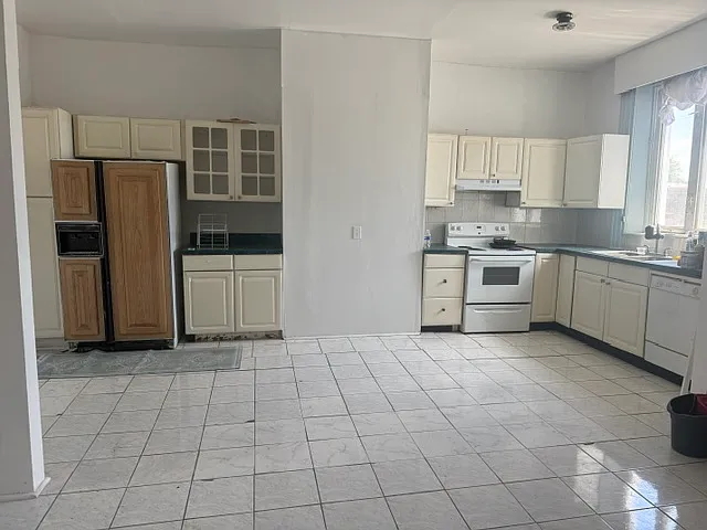 222 Northampton St #2 — Photo 2