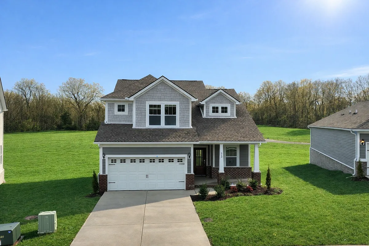 Building Photo - 213 Tartan Dr