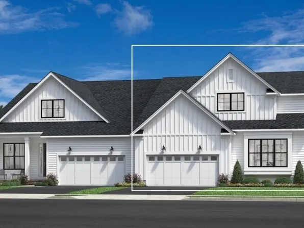 11 Station Dr #33, Plymouth, MA 02360