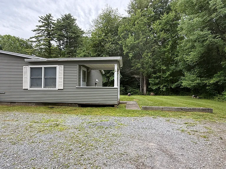 209 Fort Edward Rd #A — Photo 15